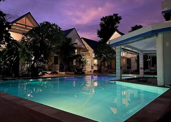 Kenzo Hut3 Mesari Seminyak